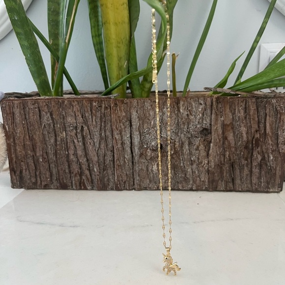 NEW 18K Gold Plated Unicorn Pendant Necklace for Women - Picture 3 of 15